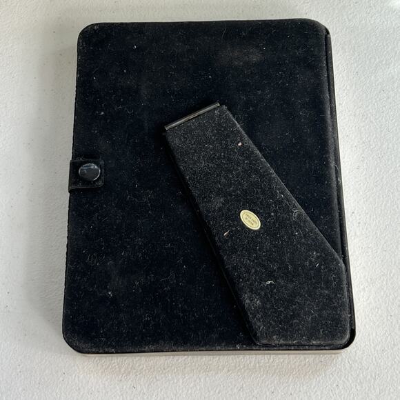 VTG Silver Plated Photo Frame Ornate Embossed Bows, Florals & Butterflies 5"x7" - Picture 4 of 9